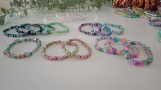 Pulseras hechas a mano