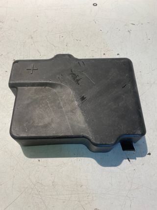 Tapa caja reles Peugeot 308 gt line