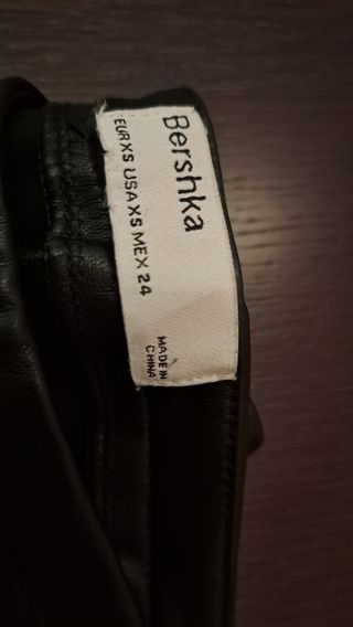 PANTALON CUERO NEGRO CHICA