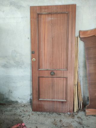 Puerta entrada