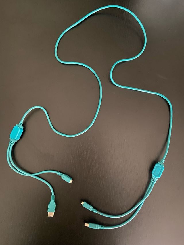 Cable para conectar 2 gameboys