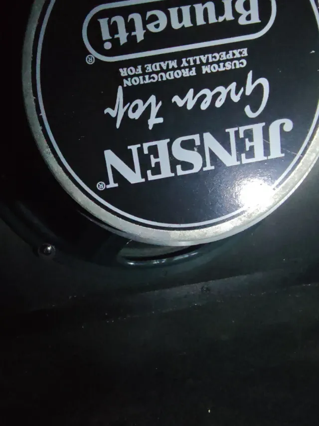 Amplificador Boutique Brunetti MC2