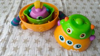 Monstruos apilables Fisher price