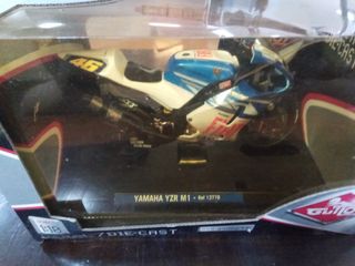 Moto valentino 1/10 metallo