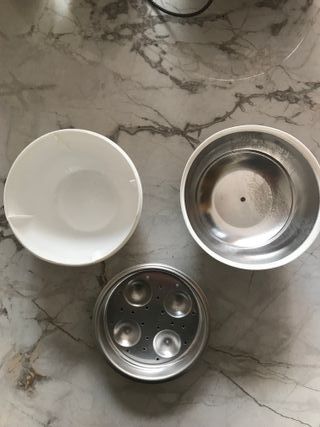 Estufa para cocinar huevos en microondas.