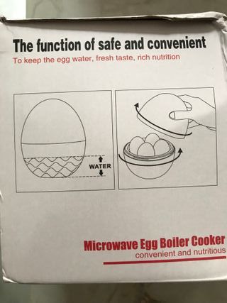 Estufa para cocinar huevos en microondas.