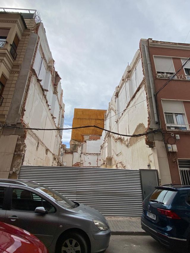 SOLAR CÉNTRICO EN YECLA.