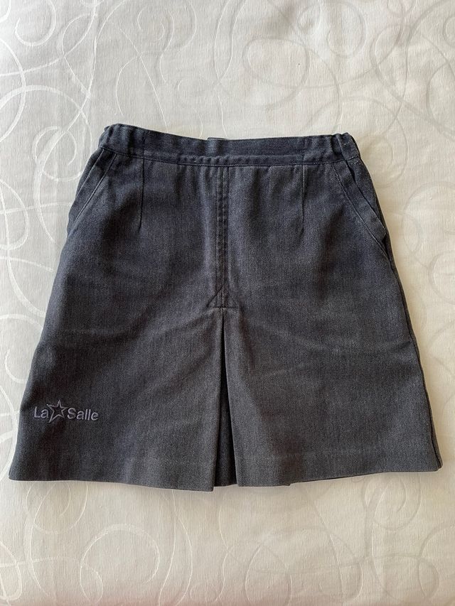 FALDA LA SALLE talla 6