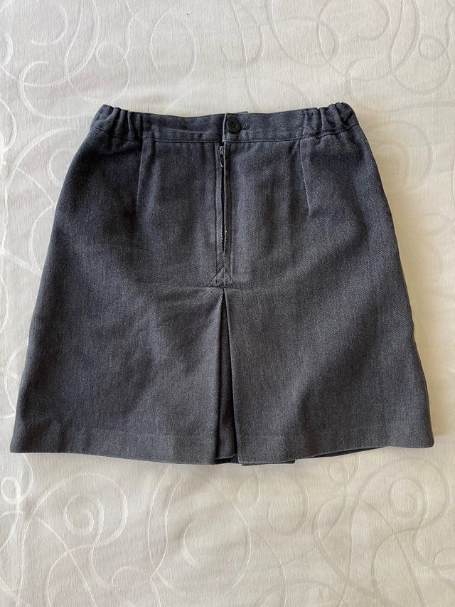 FALDA LA SALLE talla 6