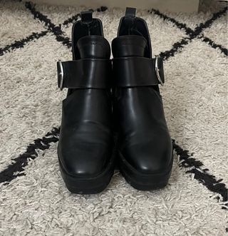 Botines tacón ancho negros