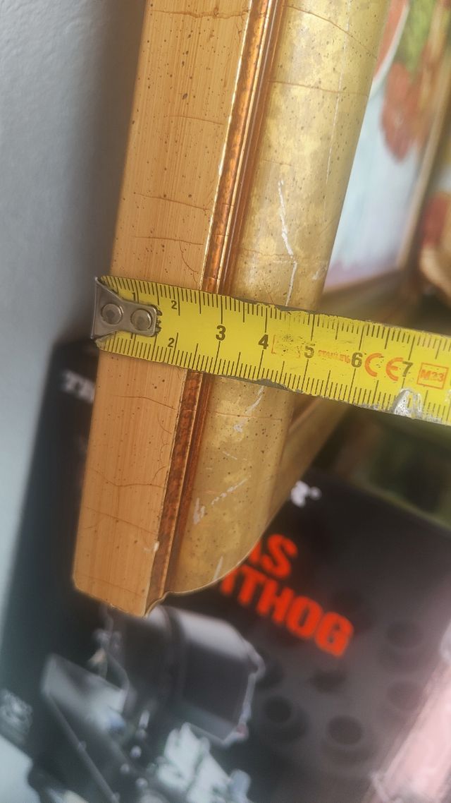 Cuadros con marcos Dorado