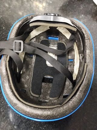 Casco patinaje 