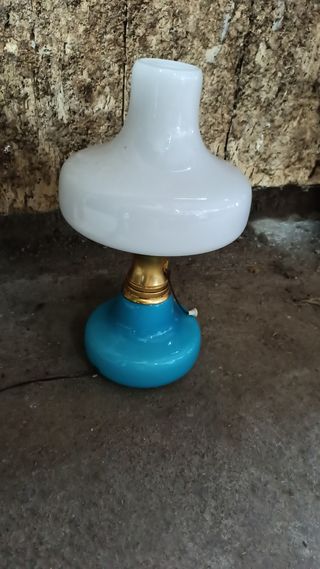 Lampara sobremesa opalina