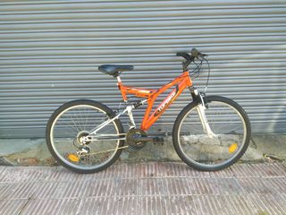 Mecánico de bicicletas 🔩⚙️🔧