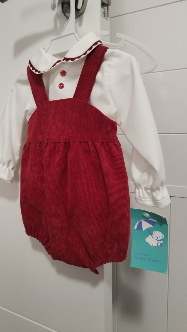 Peto de pana con blusa