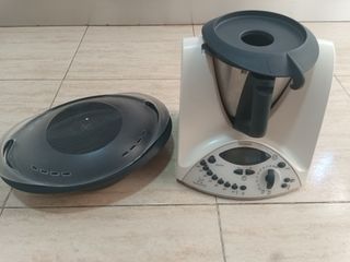 Se vende Robot de cocina Thermomix