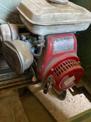 Hormigonera grande de gasolina