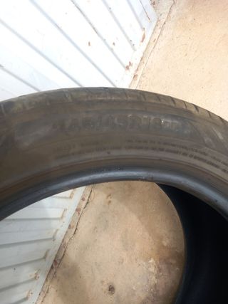 Neumaticos 205/60R16 y 245/45R18