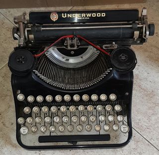 Antigua máquina de escribir