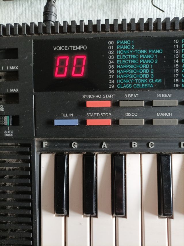 Teclado Yamaha PSS 170 Voice Bank