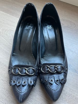 Zapatos tacón bajo marca Lodi