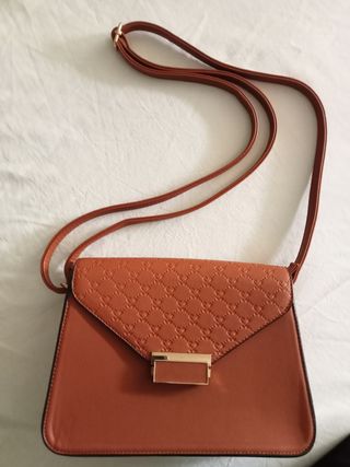 Borsetta color cuoio 