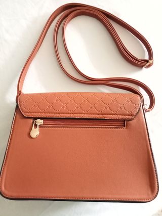 Borsetta color cuoio 