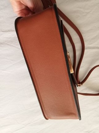 Borsetta color cuoio 