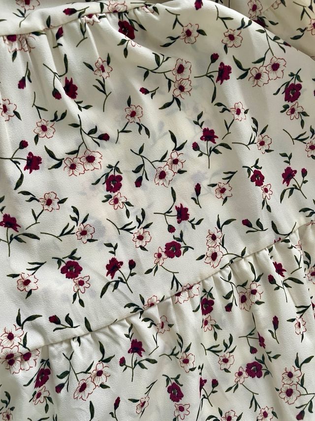 Vestido midi off shoulder