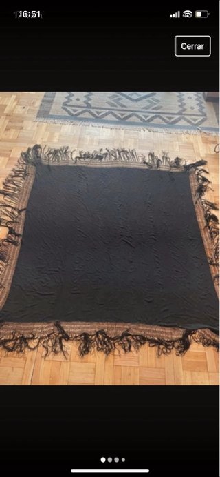 Mantón de manila antiguo liso