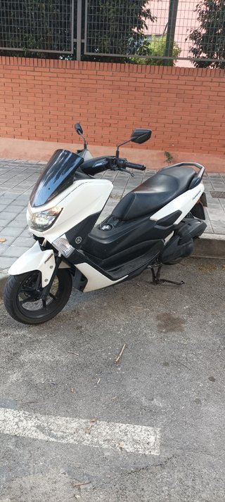 YAMAHA NMAX 125