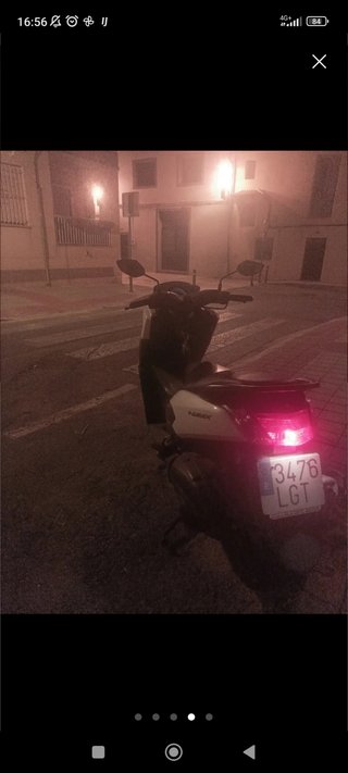 YAMAHA NMAX 125