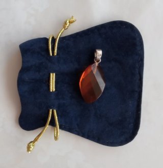 Colgante de ámbar