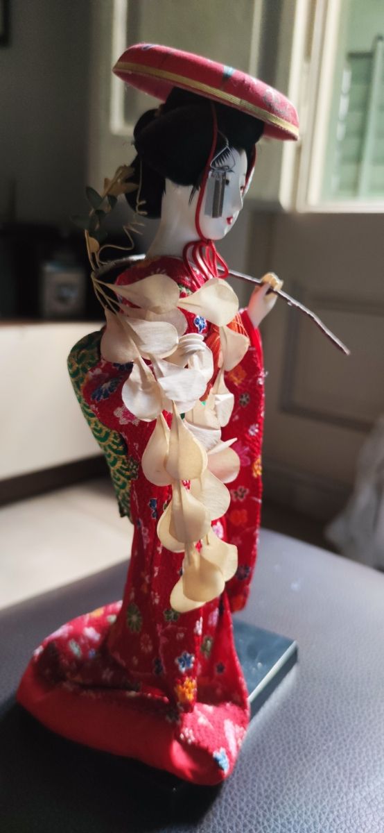 Muñeca Geisha artesanal