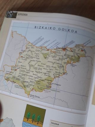 Atlasa Elhuyar 3° edicion (2014)