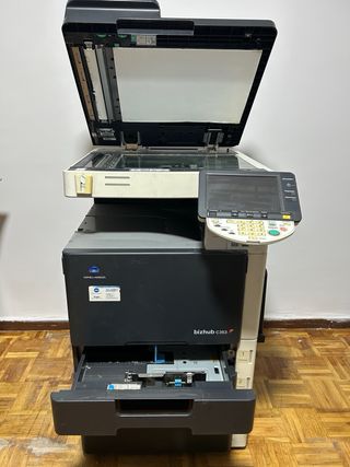 Impresora konica Minolta Bizhub c353