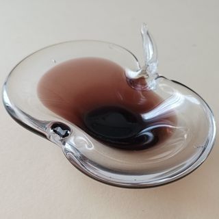 Posacenere in elegante vetro di Murano ambrato