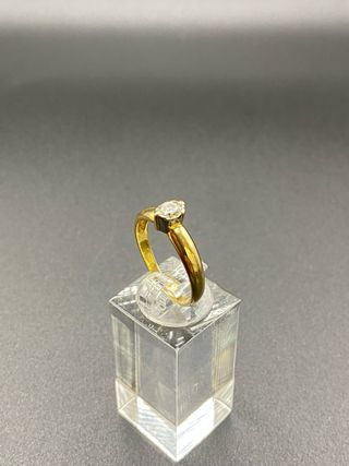 Ref# 1.120 anillo de oro 18k