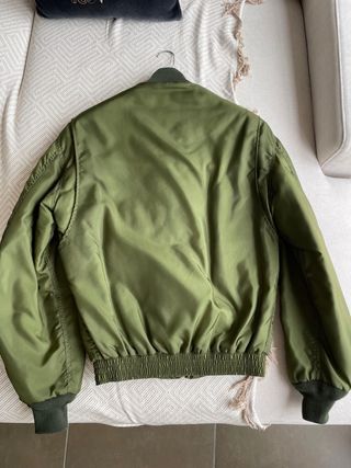 CAZADORA DE PILOTO