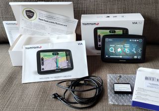 TomTom Via 52. Pouco uso, bateria nova, atualizado