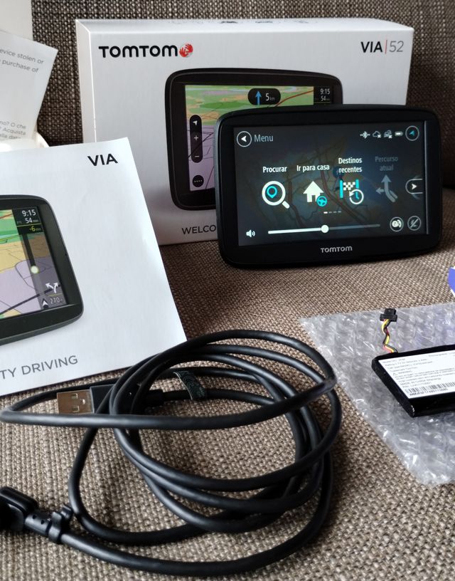TomTom Via 52. Pouco uso, bateria nova, atualizado