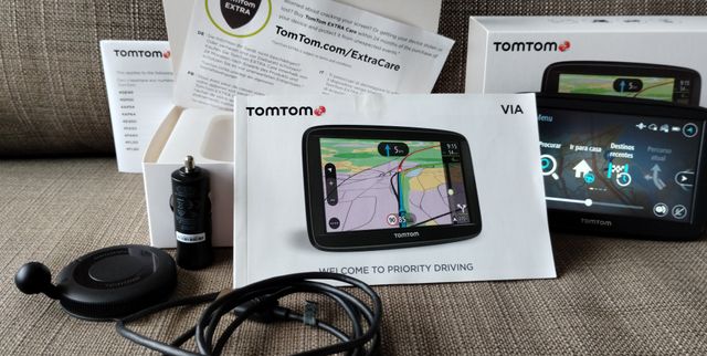 TomTom Via 52. Pouco uso, bateria nova, atualizado