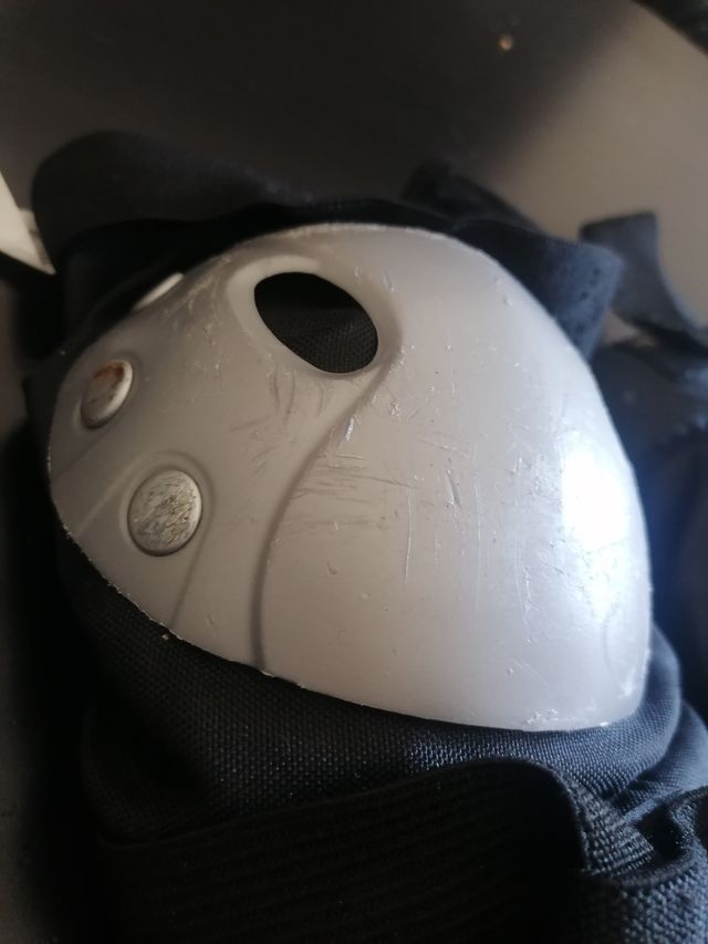 Set accessori protezioni pattini Roces