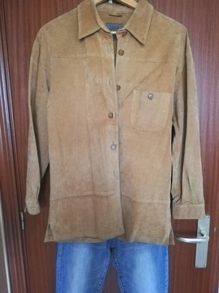 Camisa/ chaqueta de ante Zara