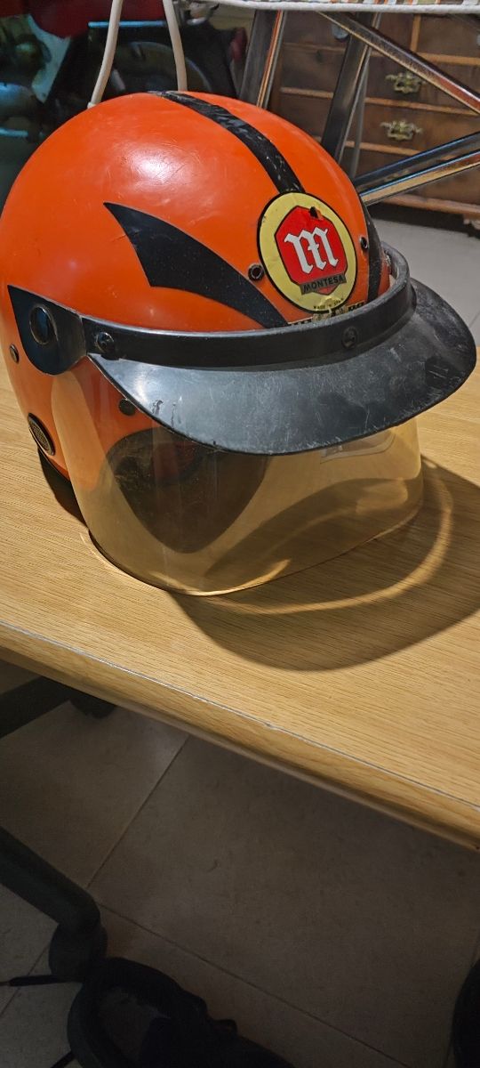 Casco antiguo trial montesa