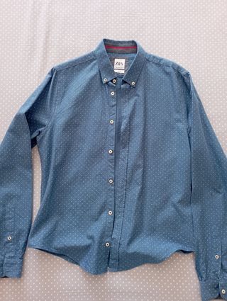 4 camisas como nuevas