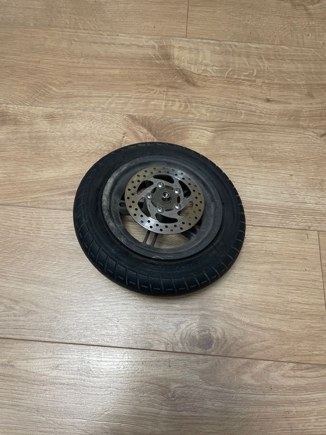 Roda de scooter Xiaomi com disco de travão incluído