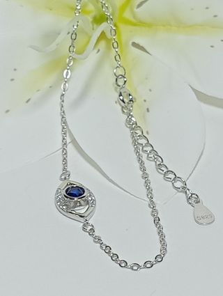 Bellísima pulsera ojo turco plata .
