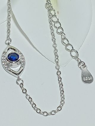 Bellísima pulsera ojo turco plata .