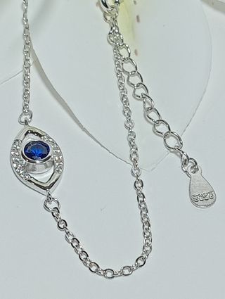 Bellísima pulsera ojo turco plata .
